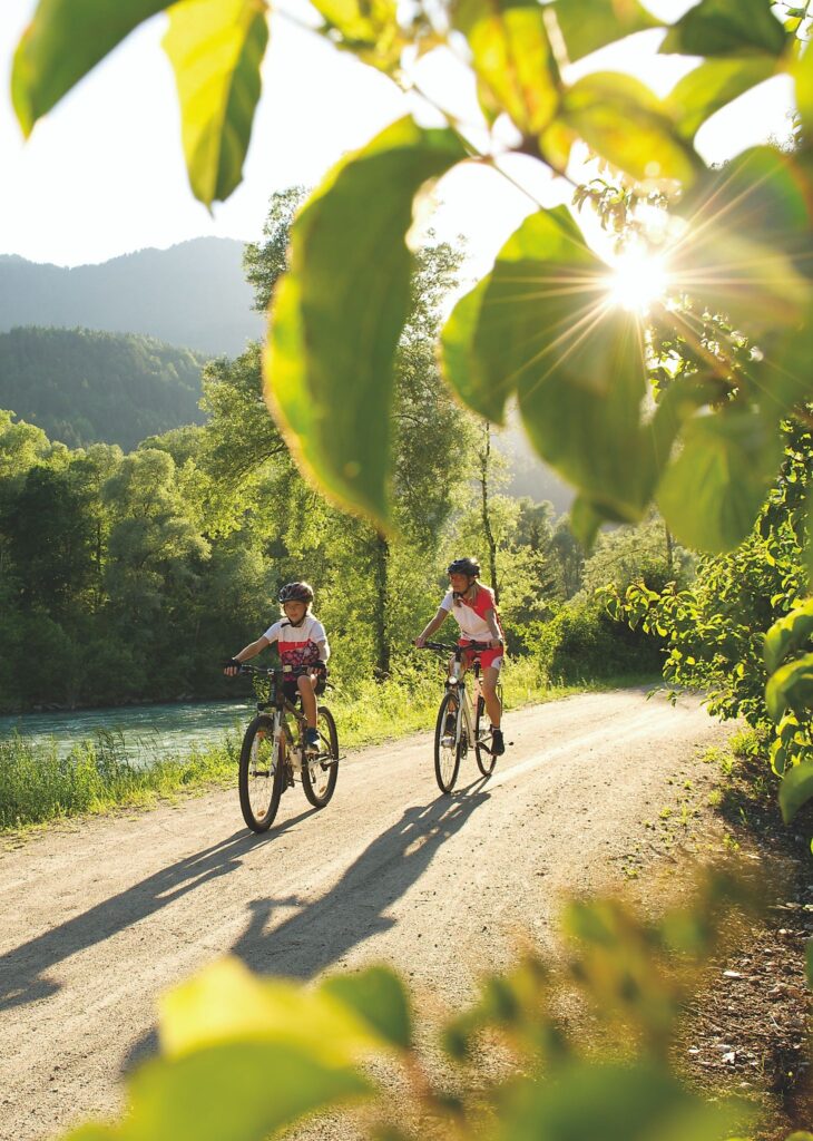 Viele Ausflugsziele und Freizeitaktivitäten erwarten Sie rund um Seecamping Kleblach Lind in Oberkärnten.